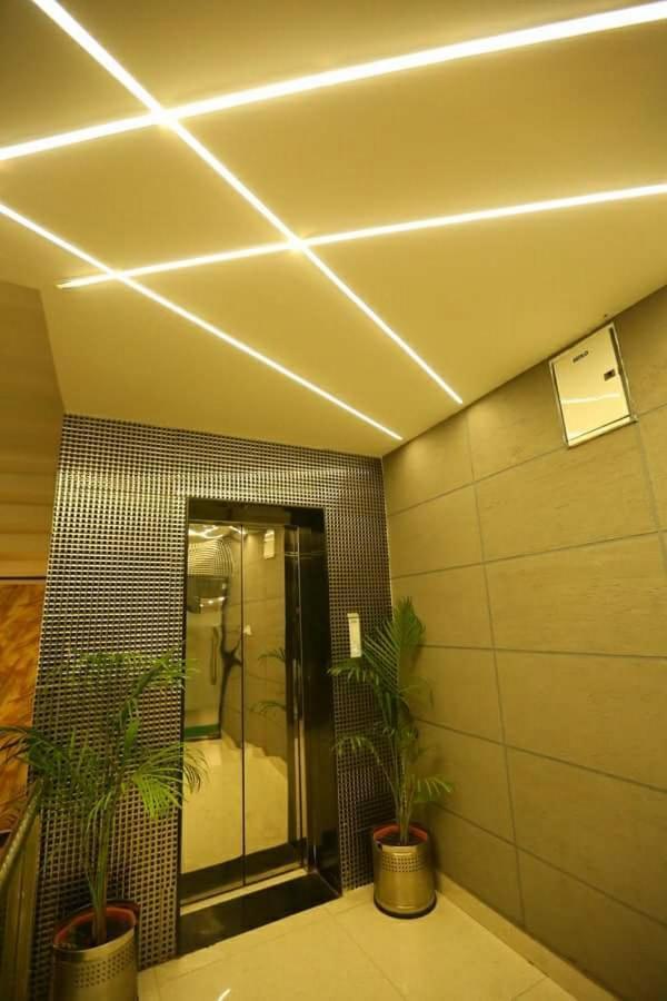 Hotel Eleven Heights ,Bhopal Exterior foto