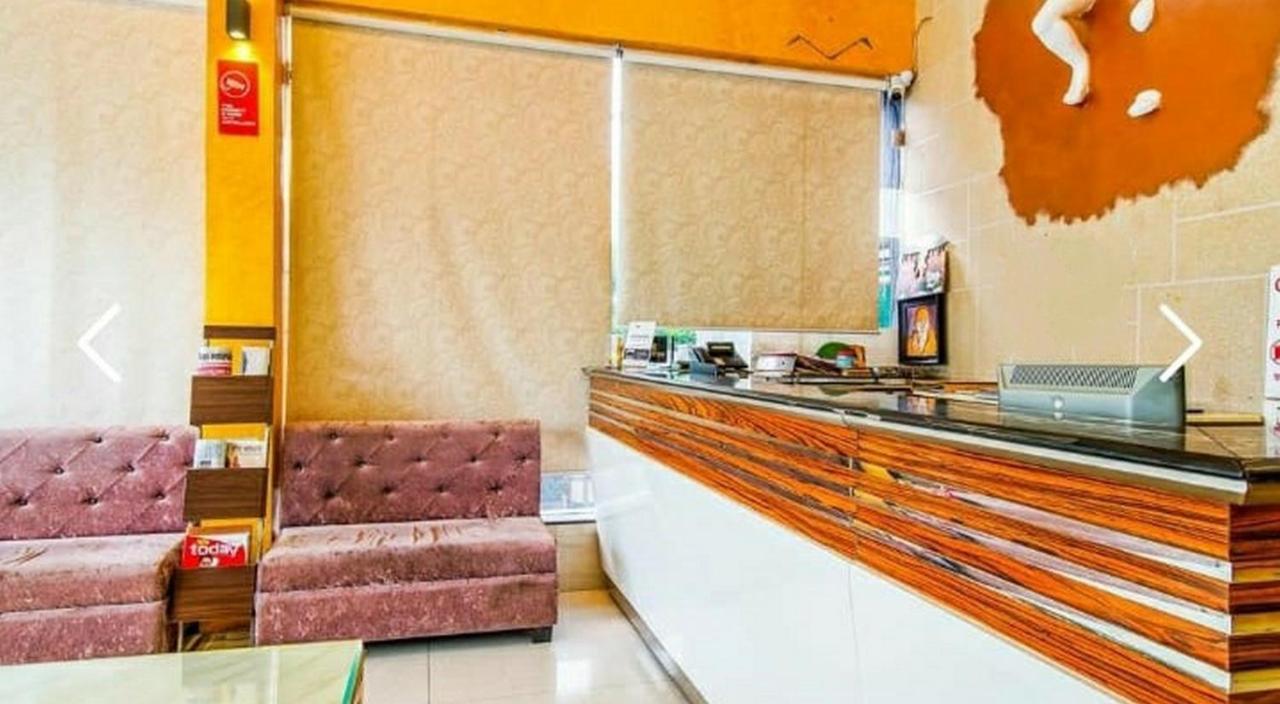 Hotel Eleven Heights ,Bhopal Exterior foto